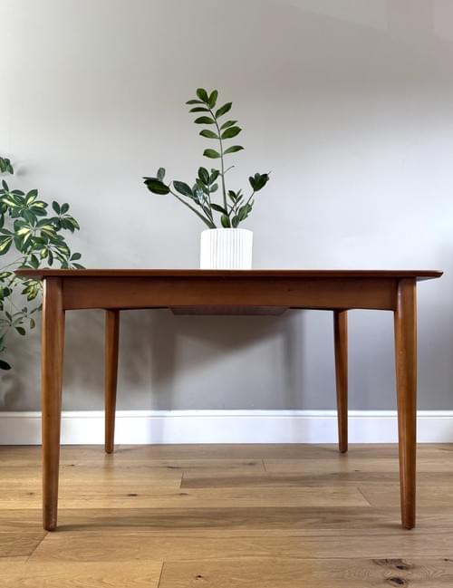 NEW LISTING Jentique 1960s Mid-Century Retro Teak Dining Table
