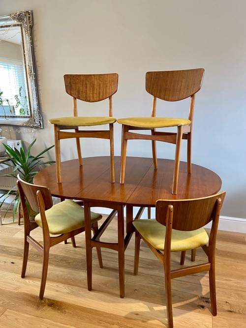 SOLD 1960s Mid-Century Modern Set of 4 Dining Chairs with Gate Leg Table