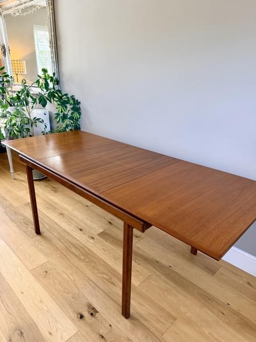NEW LISTING Mid Century Extending Dining Table White & Newton