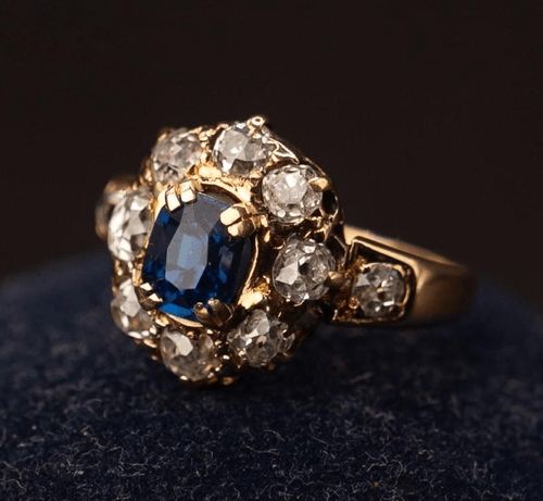 Sapphire and diamond cluster ring