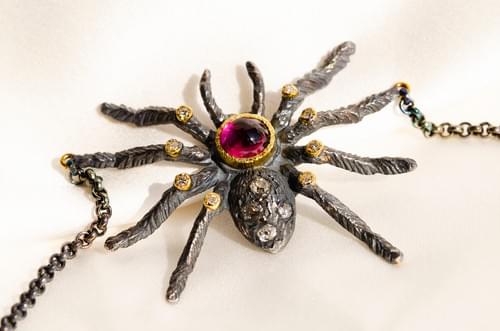 Spider necklace