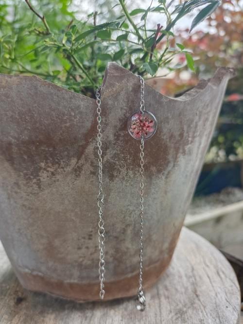 bracelet acier inoxydable fleurs de carotte - Résine et fleurs séchées - fait main