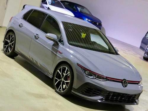 VOLKSWAGEN GOLF 8 GTI CLUBSPORT – 300 CH DSG7 – MOONSTONE GRAY
