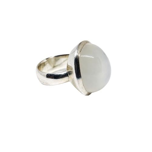 Silver Ring oval Cabochon Moonstone 55