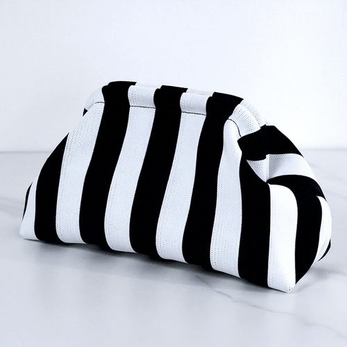 Custom Cloud Shape Striped Knitted Women's Simple Beach Cosmetic Bag Ladies Clip Closure Woven Clutc