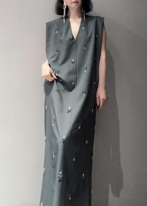Embroidered Sleeveless Maxi Dress