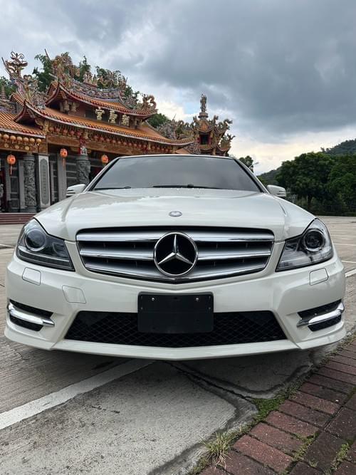 2012 Mercedes-Benz C250 W204