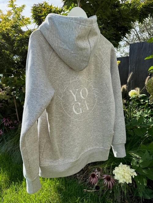 Hoodie grau -> ohne Versand 79.90 CHF / mit Versand 85.90 CHF