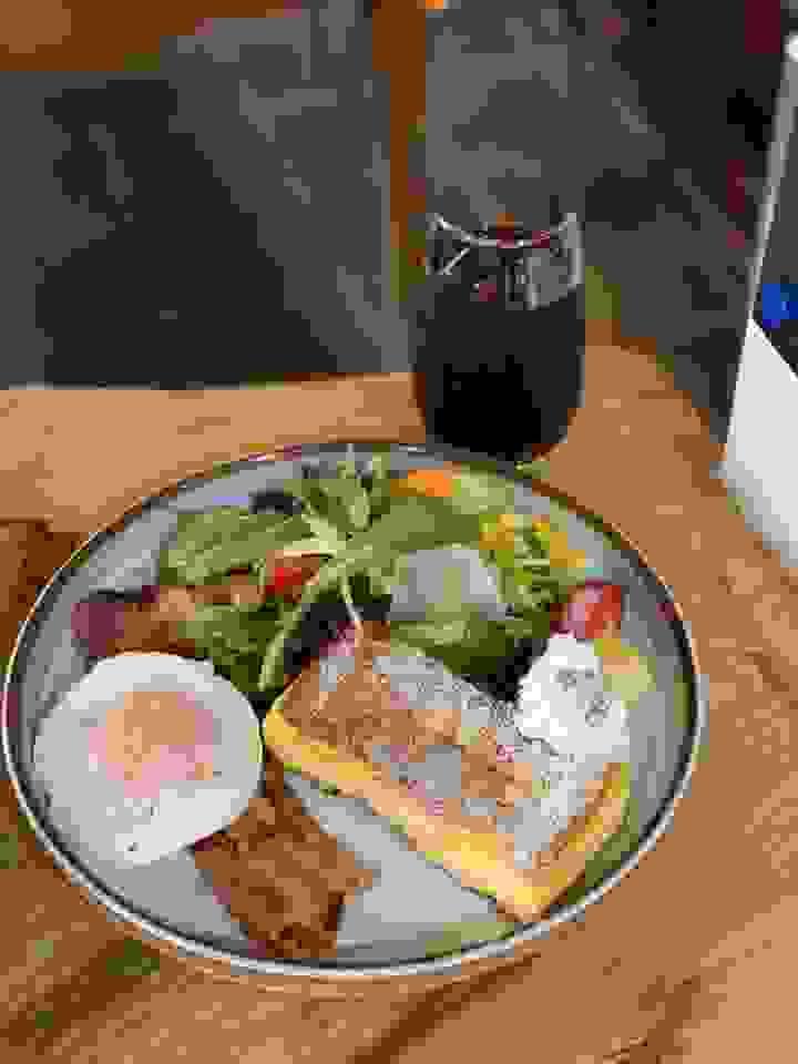 broken image