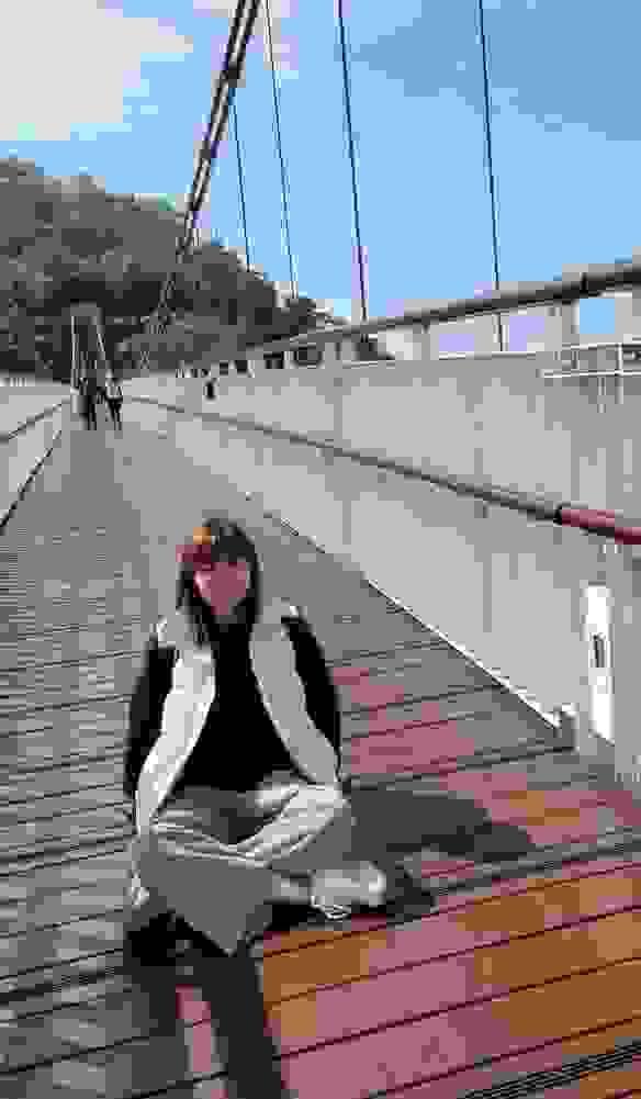 broken image