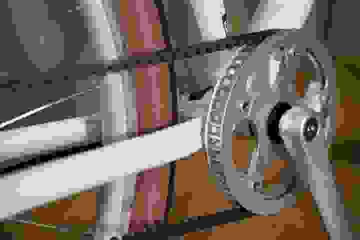 メンテナンスフリーのベルトドライブ メンテナンスフリーのベルトドライブ