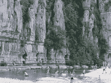 La rivière Beaume Ardeche France La rivière Beaume Ardeche France