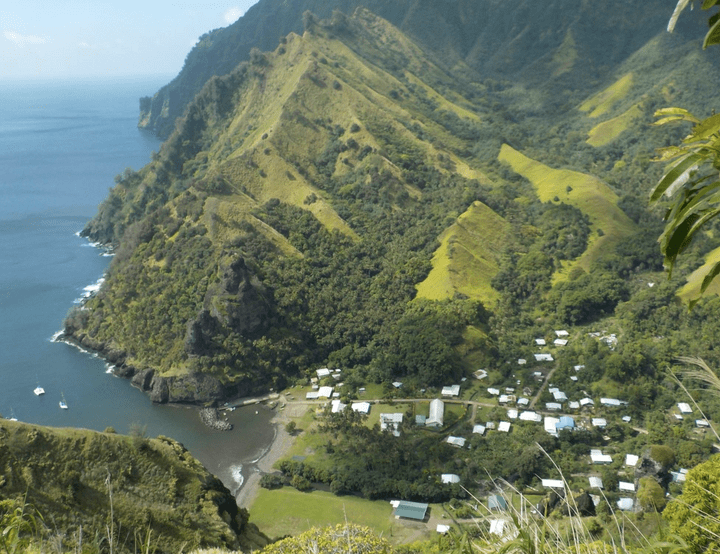 charter french polynesia