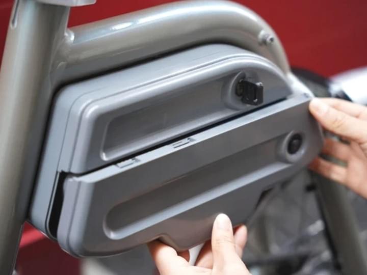 Compact yet high-capacity built-in battery