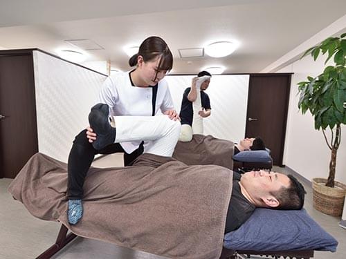 ボディマネジメント整体院　歪み　猫背　小顔矯正　下半身太り対策