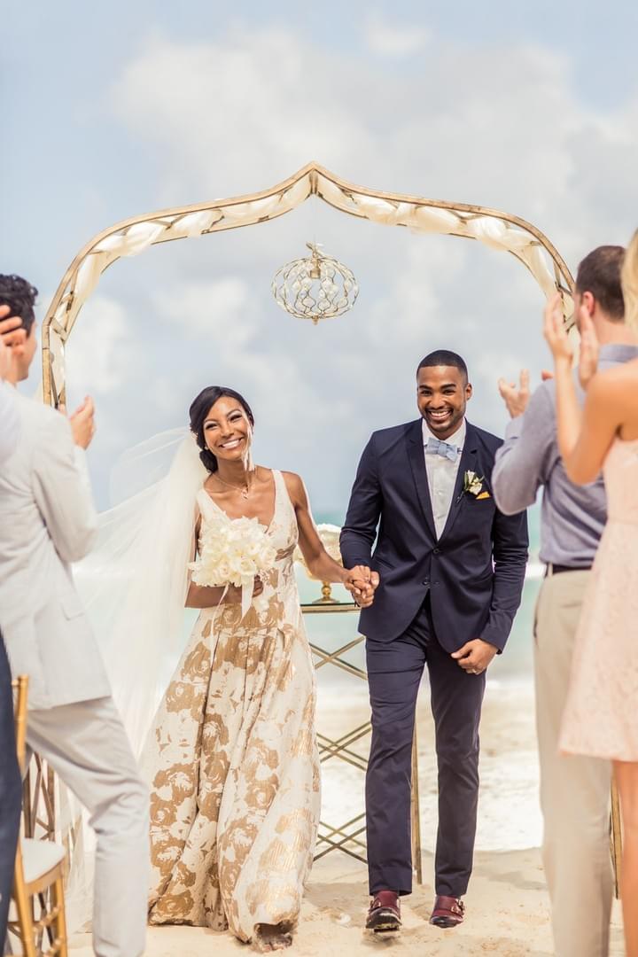 Destination wedding on the beach