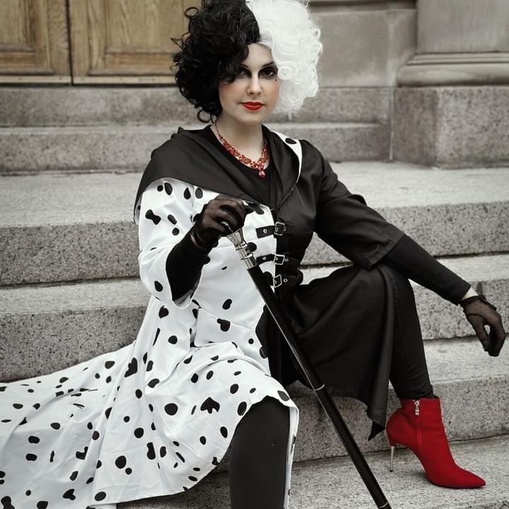 Cruella De'Vil Villain Characters Edmonton Live Entertainment 