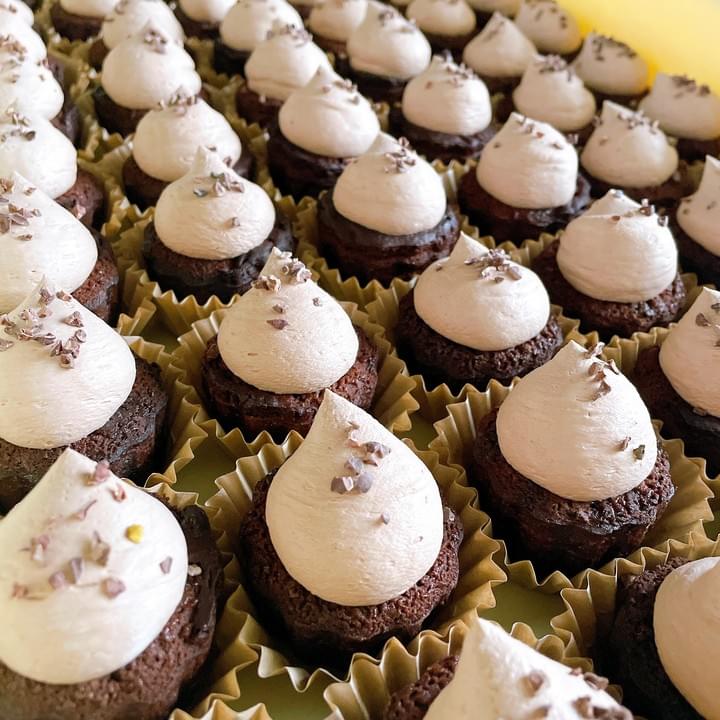 チョコレート生カヌレ