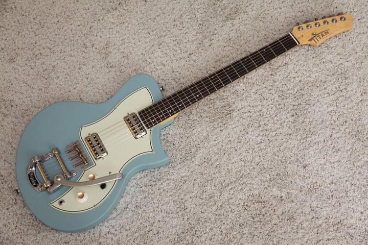 TITAN GUITARS KR-1STD USA 　ケース付 20220720-