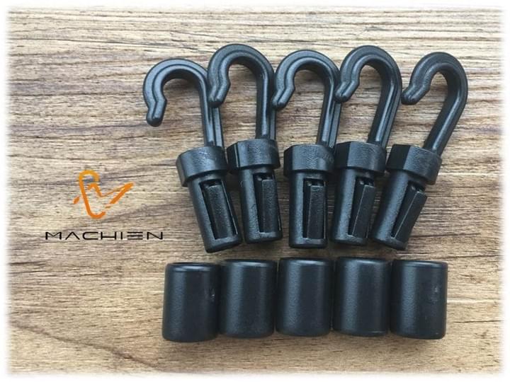 MACHIEN Inc.'s shoelaces accessories-Dolphin over the water (stainless steel/plastic swivel hooks)