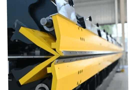 The combined features and geometry of workspace makes this double folder even more unique and flexible.