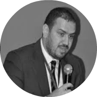 Zouheir Lakhdissi est le PDG de Dial Technologies & vice-président de Maroc Numeric Cluster. Il a à son actif de très nombreuses applications mobiles innovantes pour le corporates et le grand public . La reconnaissance vocale en arabe dialectal c’est lui !