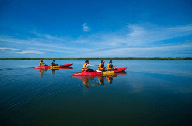 Kayaking in Khao Lak with local community