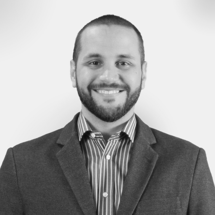 Luis R. Pérez, Esq.