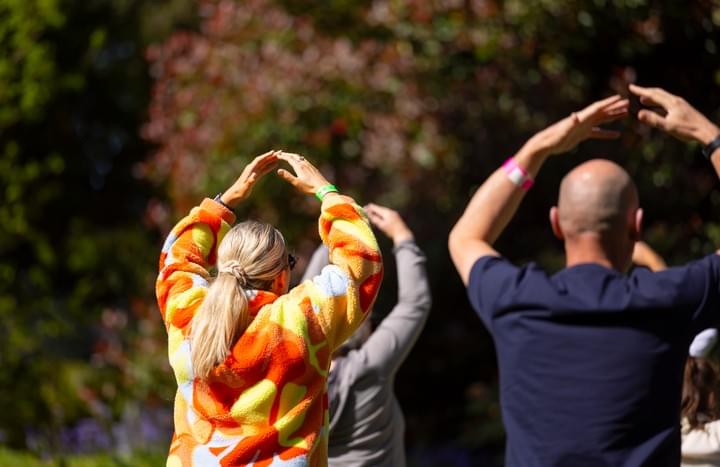 Qigong Classes with Hellen Kang Griffith - 3rd generation acupuncturist, Qigong Teacher, Reiki and Bio-energy practitioner, and Clinical Hypnotherapist