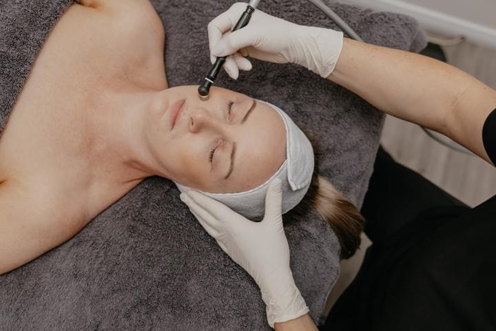 Latest technology used to polish refine and Hydrate skin. Busselton Latest technology used to polish refine and Hydrate skin. Busselton