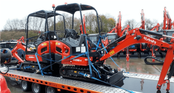 Plant hire transport