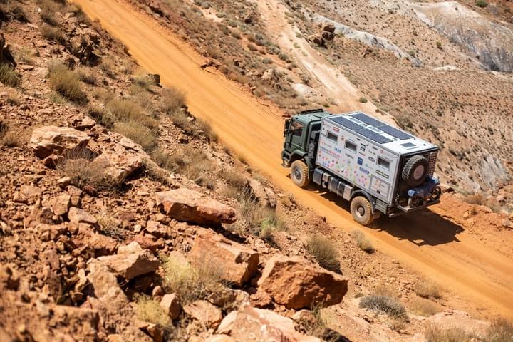 4-xtremes exploring Iran with expedition vehicle