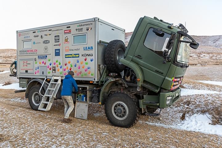 4-xtremes expdition Mongolia with Mercedes Axor 4x4 truck overland