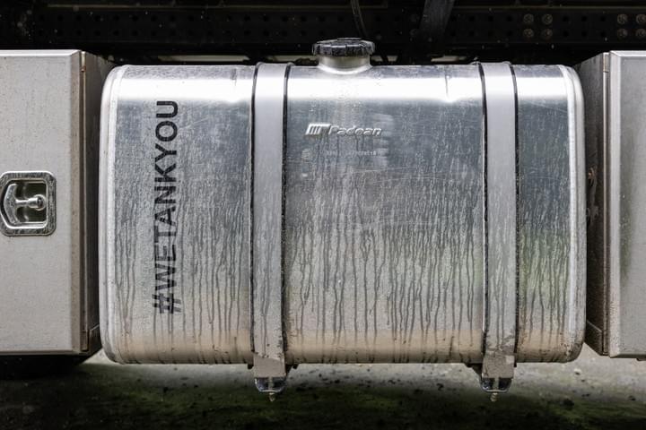 4xtremes 4x4 expedition truck with padoan diesel tanks, stainless steel tank, aluminum tank, painted steel tank