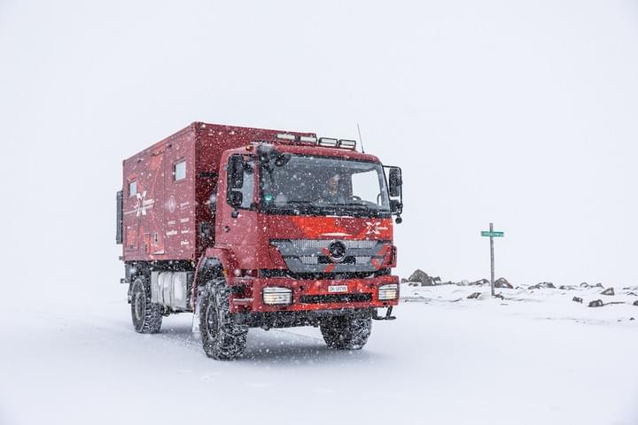 4xtremes 4x4 expedition truck with padoan diesel tanks, stainless steel tank, aluminum tank, painted steel tank