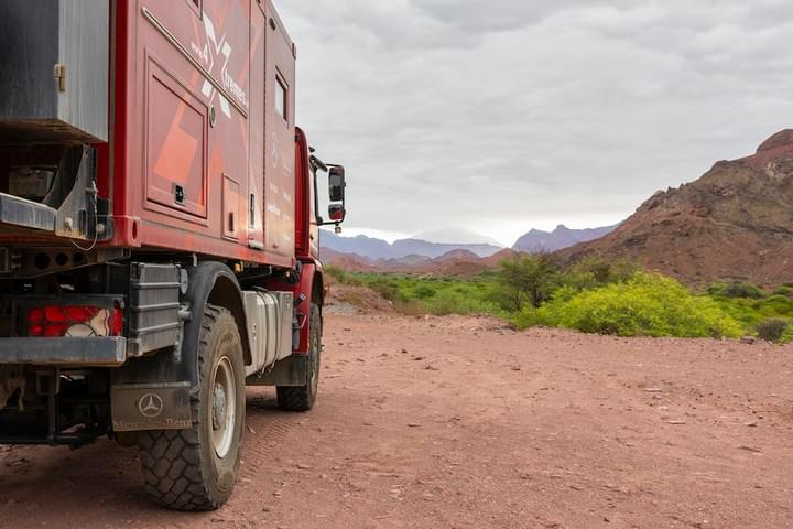 4xtremes 4x4 expedition truck with padoan diesel tanks, stainless steel tank, aluminum tank, painted steel tank