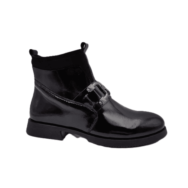 Leather Martens Shoes  in Quanzhou Xuanfeng Footwear Co., Ltd Warehouse