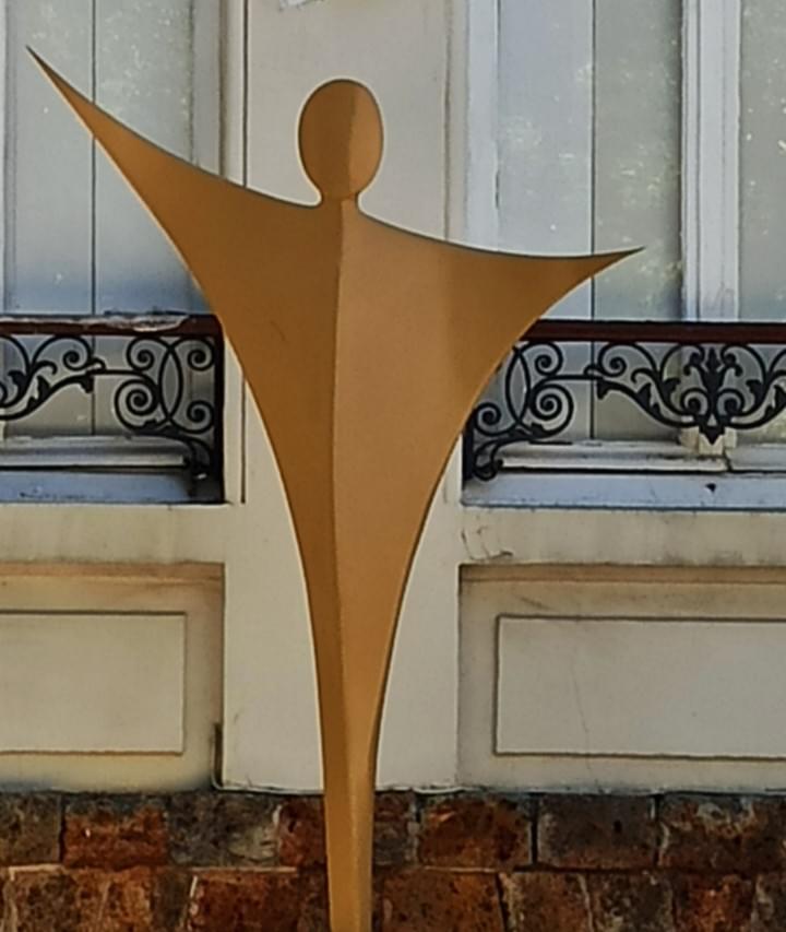 broken image