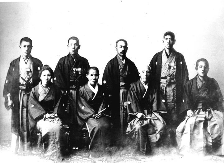 磨洞温泉洞窟座敷1代目入口