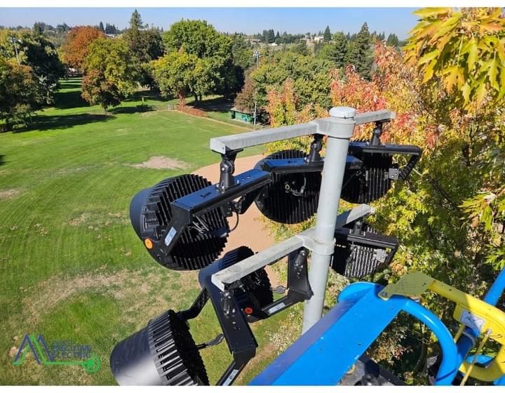 Lighting-retrofit-electricians-near-me-modesto-california-modesto-ca-electrical-contractors-commercial-electricians-residential-electricians