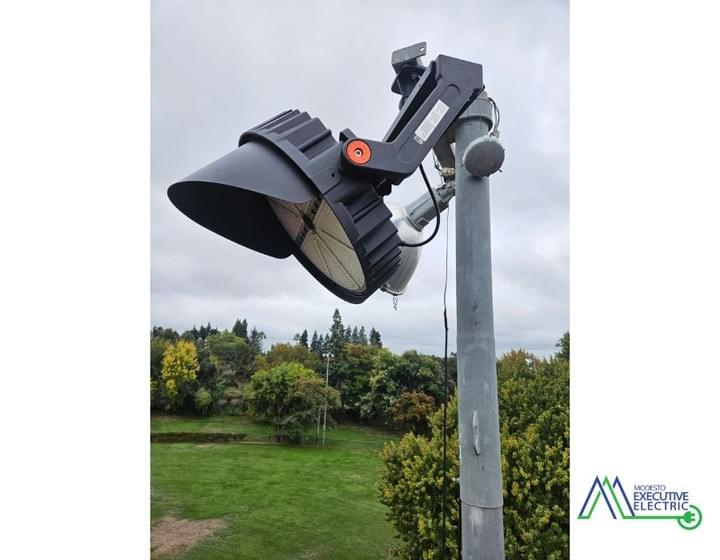 Lighting-retrofit-electricians-near-me-modesto-california-modesto-ca-electrical-contractors-commercial-electricians-residential-electricians