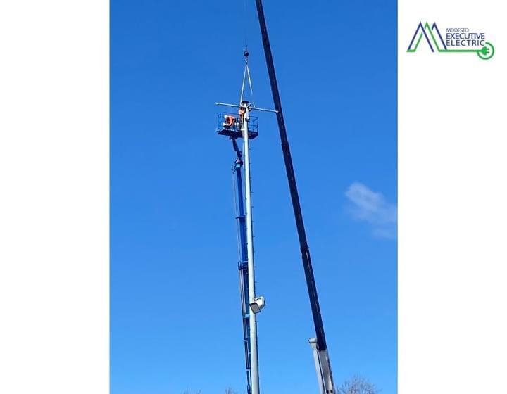 Sports-lighting-electricians-near-me-modesto-california-modesto-ca-electrical-contractors-commercial-electricians-residential-electricians