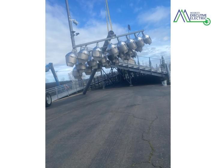 Sports-lighting-electricians-near-me-modesto-california-modesto-ca-electrical-contractors-commercial-electricians-residential-electricians