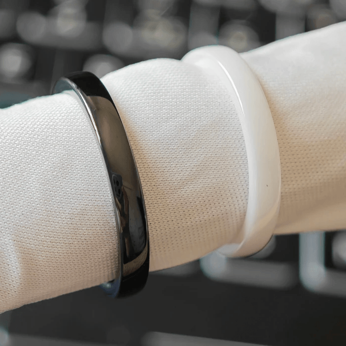 Cashless ring for efficient payments