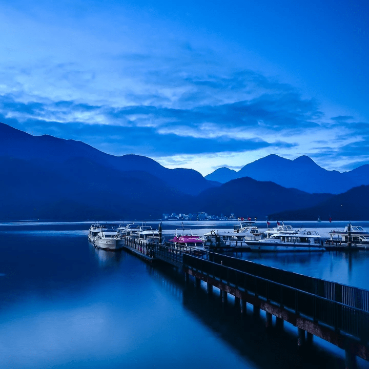 日月潭-南投包車