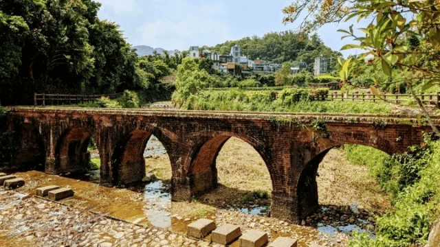 大平紅橋-桃園包車
