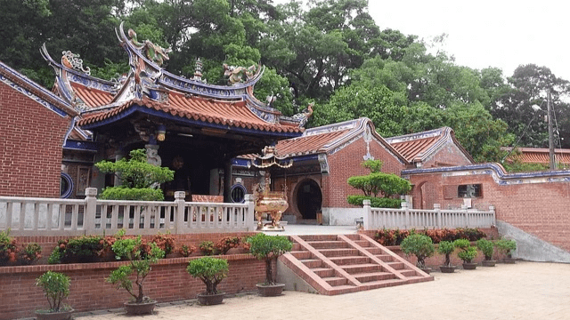 虎山巖觀音佛祖-彰化包車