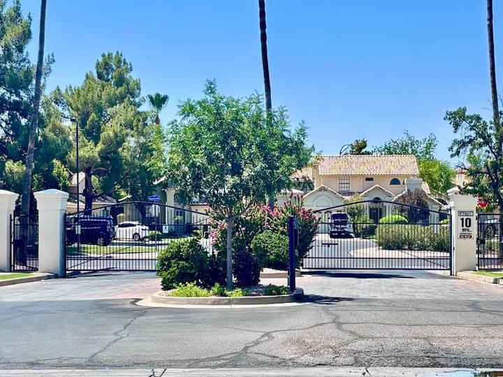 The Enclave at Val Vista Lakes community gates to the private neighborhood