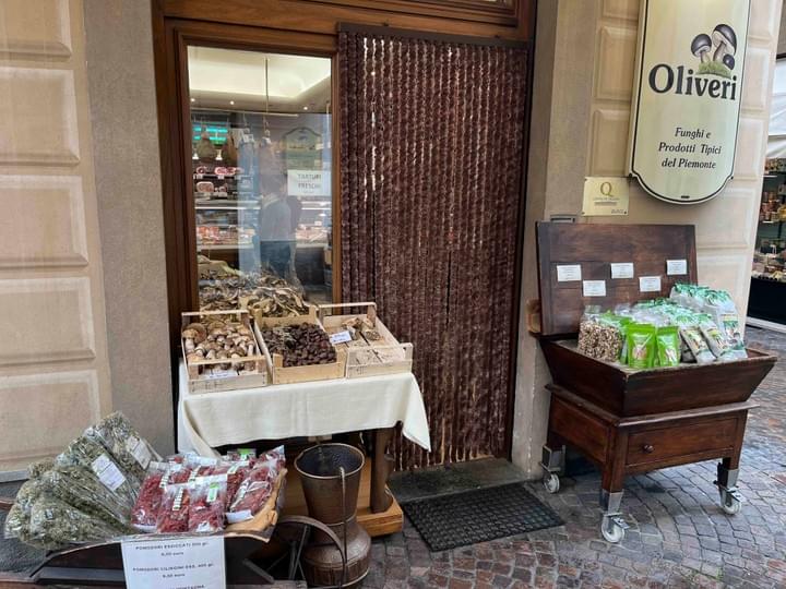 Acqui Terme Bollente uitgaan