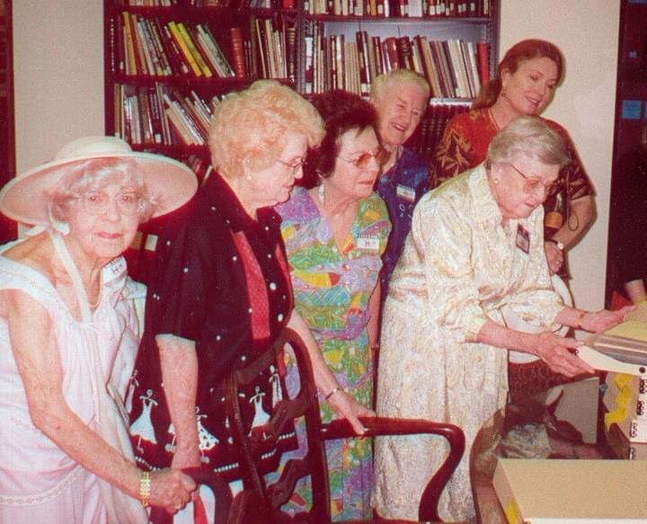 Dominant members visiting the Huntington Library Archives